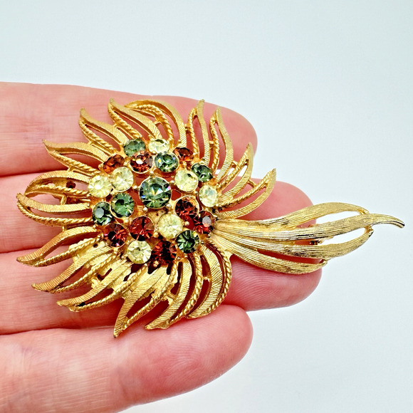 Vintage Rhinestone Flower Brooch Gold Tone Domed Green Brown Yellow Glass 3" - Picture 3 of 6